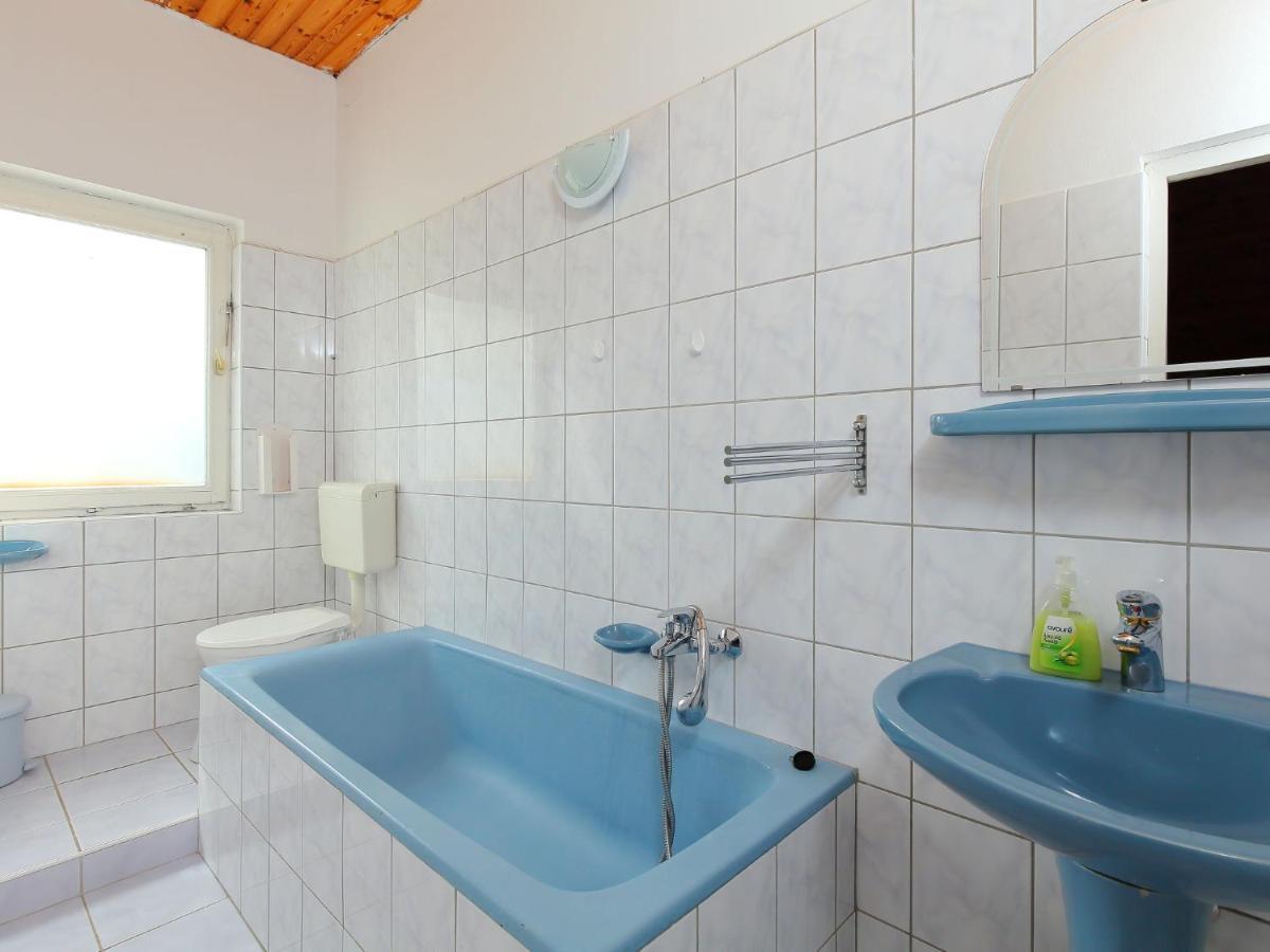 באלאטונקנשה Holiday Home Violetta By Interhome מראה חיצוני תמונה
