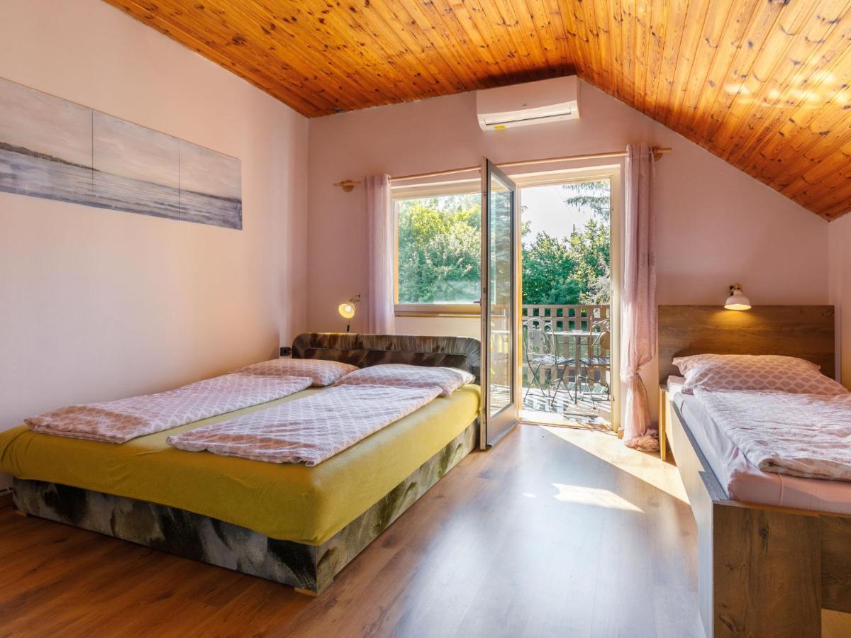 באלאטונקנשה Holiday Home Violetta By Interhome מראה חיצוני תמונה